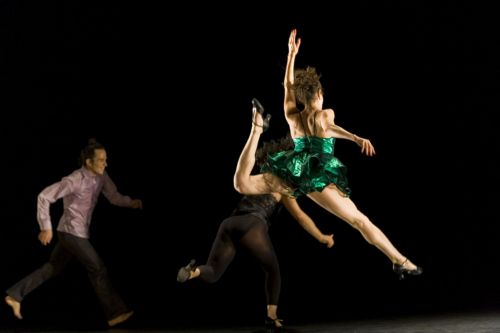 Παραστάσεις σύγχρονου χορού στο Ίδρυμα Μιχάλης Κακογιάννης