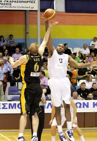 Νίκη χωρίς πίεση της Καβάλας επί του Αμαρουσίου