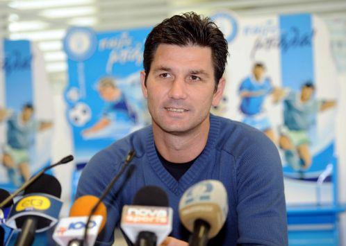 Νίκη για βαθμολογικούς και ψυχολογικούς λόγους θέλει ο Ουζουνίδης