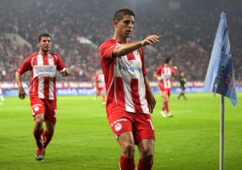 Ούτε και ο ΠΑΟΚ γλίτωσε από τον… red devil του Ολυμπιακού