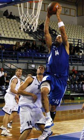 Πρώτη νίκη για τον Πανελλήνιο, 68-51 την Γκρόνινγκεν