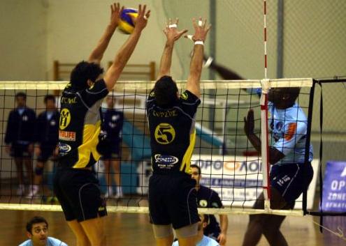 Με το αριστερό μπήκαν Λαμία και Αρης στους «32» του CEV Cup