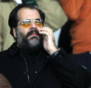 Ο Πατέρας απέφυγε να ασκήσει δημόσια κριτική για τη νέα «γκέλα»