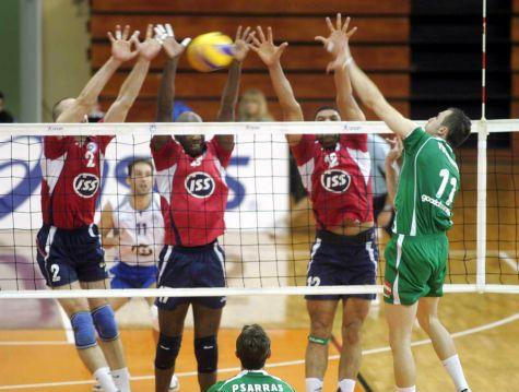 ΠΑΟΚ και Παναθηναϊκός διατηρήθηκαν στην κορυφή