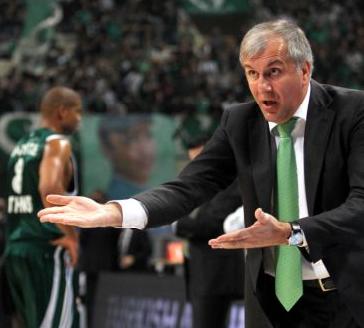 Μοίραζε συγχαρητήρια ο Ομπράντοβιτς