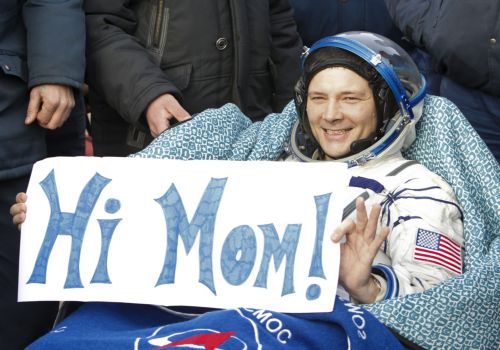 Επέστρεψε στη Γη το ρωσικό διαστημικό σκάφος Soyuz