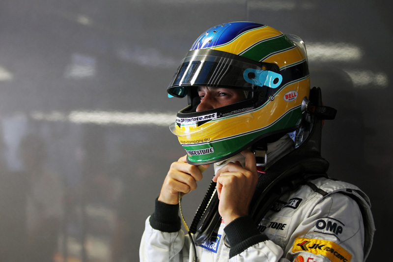 Ο Bruno Senna κοντά στη Lotus για το 2011