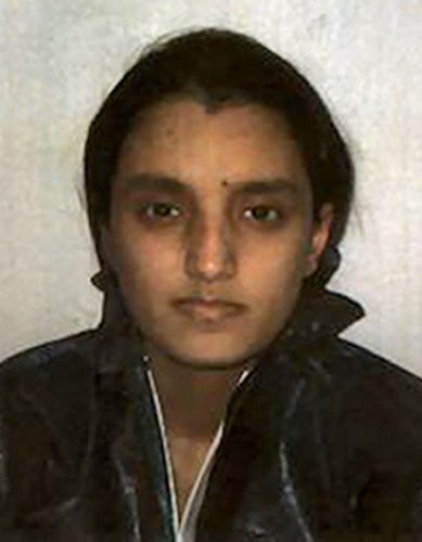 Σε ισόβια καταδικάστηκε μουσουλμάνα φοιτήτρια που μαχαίρωσε Βρετανό βουλευτή