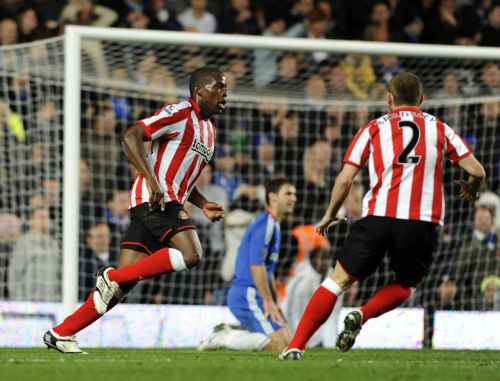 Η Σάντερλαντ σκόρπισε την Τσέλσι, μόνη δεύτερη η Άρσεναλ