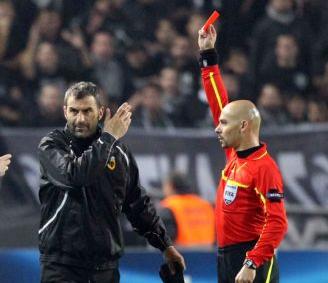 Aναμονή στην ΑΕΚ για Δέλλα και Μανωλά