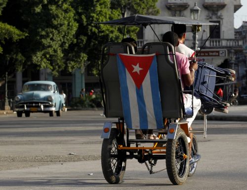 Συνέδριο για τον εκσυγχρονισμό του κουβανικού οικονομικού μοντέλου συγκαλεί ο Ρ.Κάστρο