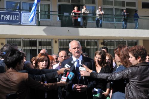 Αποφασίζουμε για την πορεία σταθερότητας της χώρας, διαμήνυσε ο πρωθυπουργός