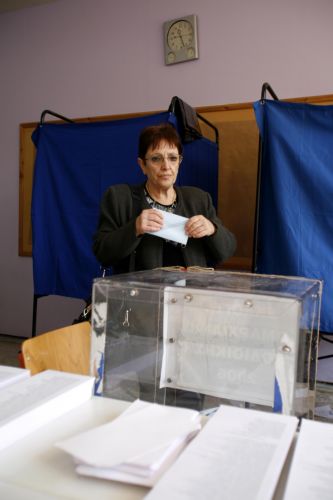 Ψήφο κατά της τρόικας ζήτησε η γγ του ΚΚΕ Αλέκα Παπαρήγα