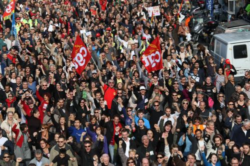 Στο Συνταγματικό Συμβούλιο κατά του συνταξιοδοτικού κατέφυγαν οι Γάλλοι Σοσιαλιστές