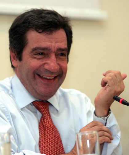 Άμεση ενεργοποίηση όλων για το καλό της πόλης ζήτησε ο Γ.Καμίνης