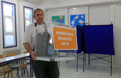 Τι δείχνει η καταμέτρηση σταυρών – Τηλεοπτικές διασημότητες στις προτίμησεις των εκλογέων