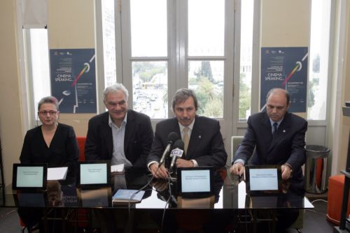 Πειραματικό Εργαστήρι Έρευνας της Κινηματογραφικής Τέχνης προτείνουν οι «Ομιχληστές»