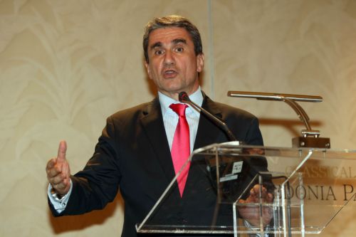 Δέσμευση Λοβέρδου για πρόσληψη 1.250 νοσηλευτών έως τα μέσα Δεκεμβρίου