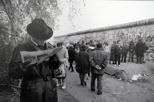 Η πτώση του Τείχους του Βερολίνου πρωταγωνιστεί σε έκθεση φωτογραφίας στη Θεσσαλονίκη