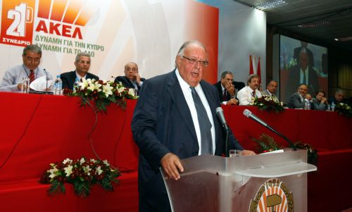 Αιχμηρός ο Θ.Πάγκαλος στην ομιλία του στο 21ο συνέδριο του ΑΚΕΛ