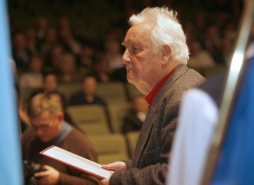 Απεβίωσε ο Πολωνός συνθέτης Χένρικ Μικολάι Γκορέτσκι