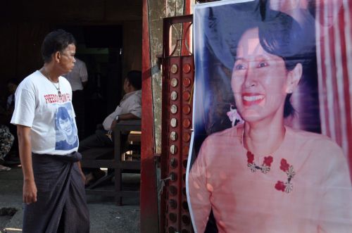 Η χούντα της Μιανμάρ ετοιμάζεται να απελευθερώσει την Αούνγκ Σαν Σου Κιι