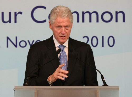 Ο Μπιλ Κλίντον τώρα και στο σινεμά με «μίνι» εμφάνιση στην ταινία «Hangover»