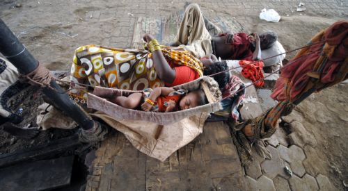 Ενα δισεκατομμύριο άνθρωποι δεν έχουν πρόσβαση σε περίθαλψη για οικονομικούς λόγους