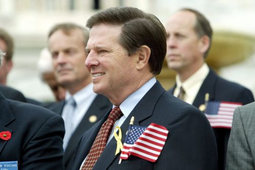 Ένοχος για συνωμοσία και ξέπλυμα χρήματος κρίθηκε Ρεπουμπλικάνος βουλευτής