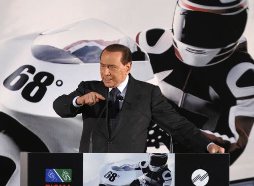 Νέο σκάνδαλο και «θύελλα» από τις ομοφοβικές δηλώσεις Μπερλουσκόνι