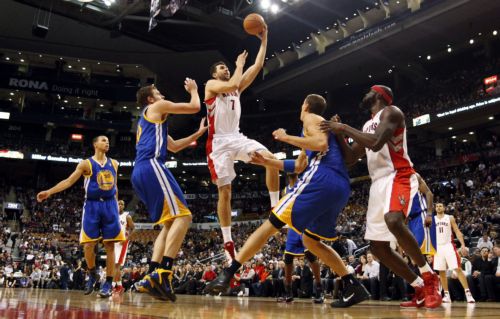 Σόου Νοβίτζκι και νίκη των Μάβερικς