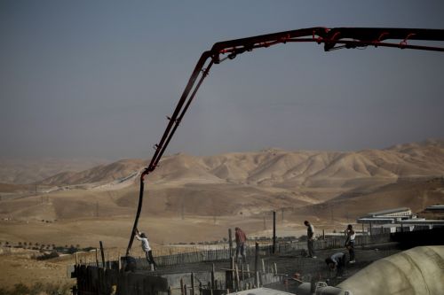 Γραπτές εγγυήσεις ζητά από τις ΗΠΑ το Ισραήλ πριν αποφασίσει «πάγωμα» του εποικισμού