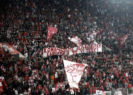 Αποθέωση για Ολυμπιακό στο Ηράκλειο