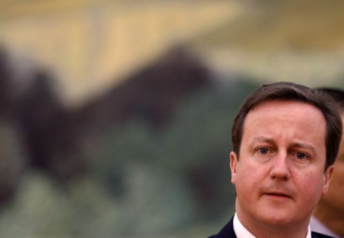 Τον δείκτη ευτυχίας των Βρετανών θα μετρά ο Ντέιβιντ Κάμερον