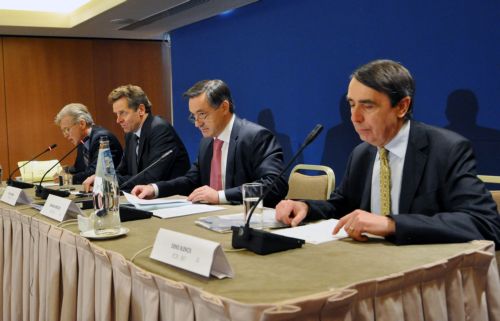 Η τρόικα απέδειξε την «κυβερνητική αποτυχία», λέει η αντιπολίτευση