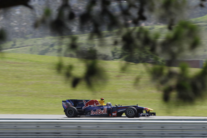 GP Βραζιλίας 2010, ΕΔ2: Έμεινε στην κορυφή ο S. Vettel