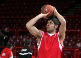 O Π. Βασιλόπουλος έπιασε μπάλα και blogαρει στο sports.in.gr