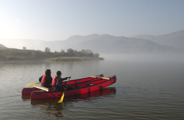 Γιορτές στην άγνωστη αλλά πανέμορφη Λίμνη Ζάζαρη στη Φλώρινα