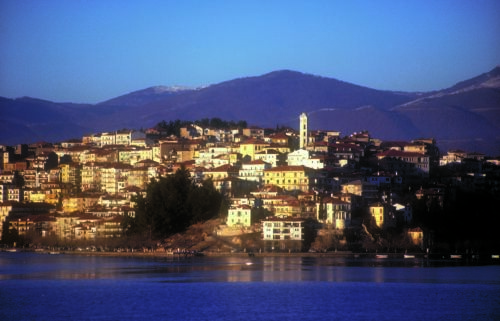 Στο ΣτΕ το διάταγμα για την προστασία της λίμνης Καστοριάς