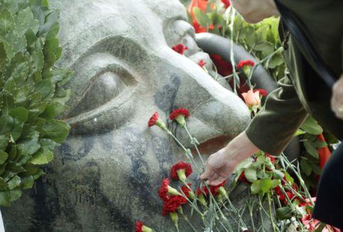 Ξεκινούν οι τριήμερες εκδηλώσεις για την εξέγερση του Πολυτεχνείου