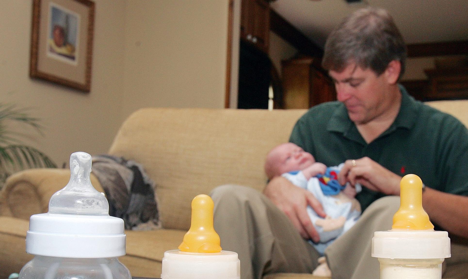 Απαγορεύει η ΕΕ τη παραγωγή μπιμπερό με την επικίνδυνη δισφαινόλη Α