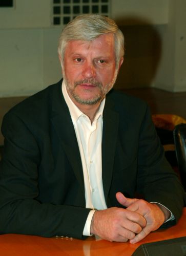 «Πελοποννησιακός πόλεμος» εν όψει του β’ γύρου των αυτοδιοικητικών εκλογών