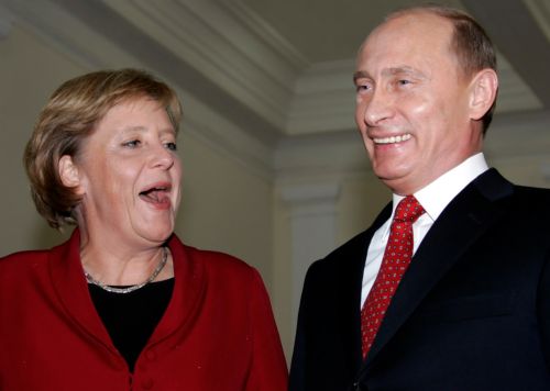 Ζώνη ελεύθερων συναλλαγών από τη Λισαβόνα μέχρι το Βλαδιβοστόκ, προτείνει ο Πούτιν