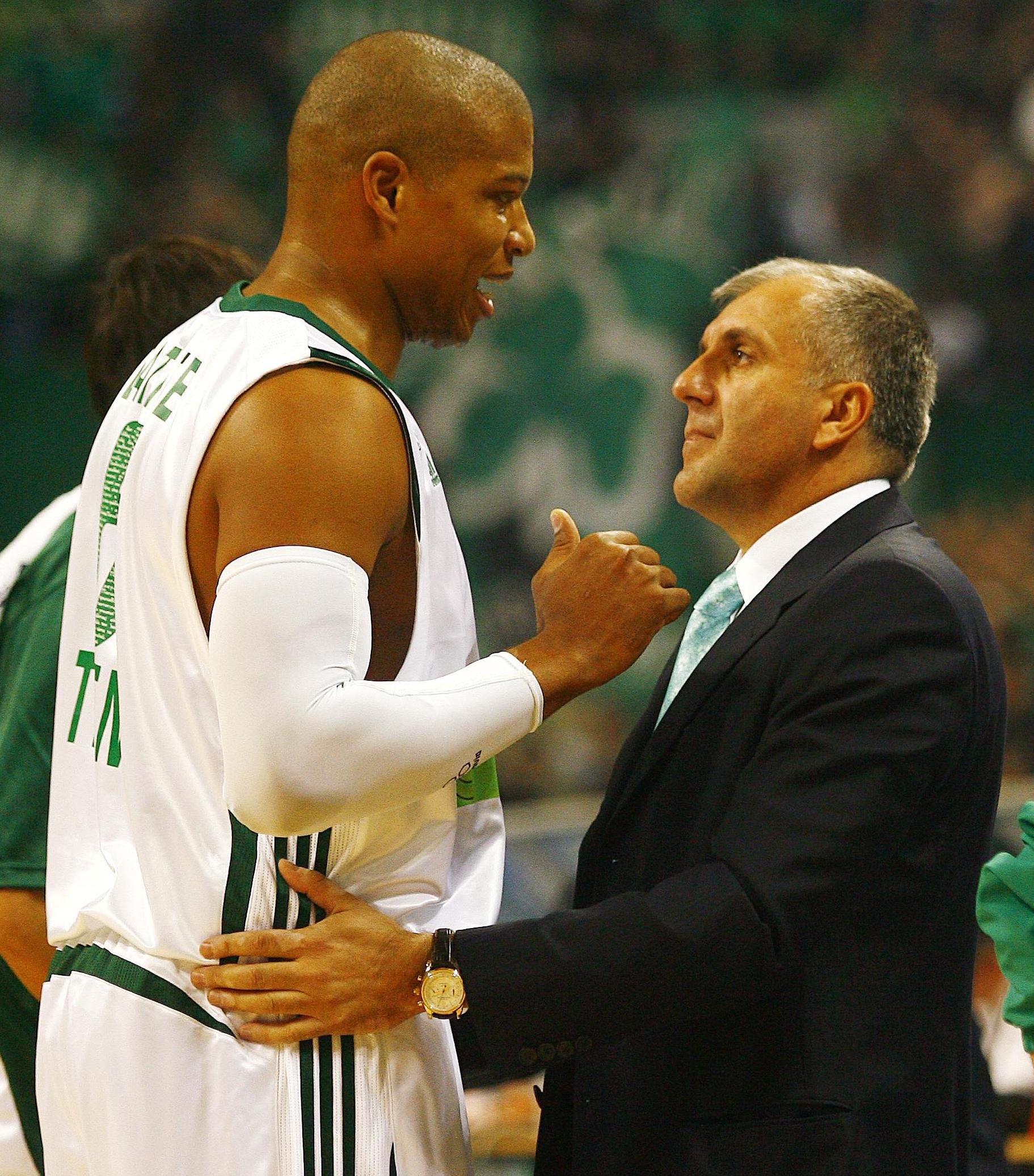 «Εγγύηση ο Ζοτς, θάβω το θέμα του Όζμπολντ» λέει ο Μάικ Μπατίστ