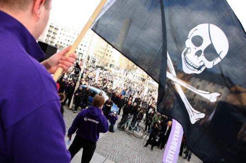 Μειώθηκαν οι ποινές που είχαν επιβληθεί στους υπεύθυνους του Pirate Bay