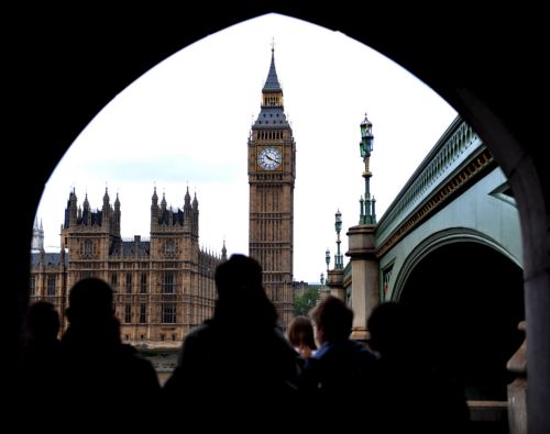 Σε δίκη οδηγούνται τρεις Βρετανοί πρώην βουλευτές για το σκάνδαλο των δαπανών