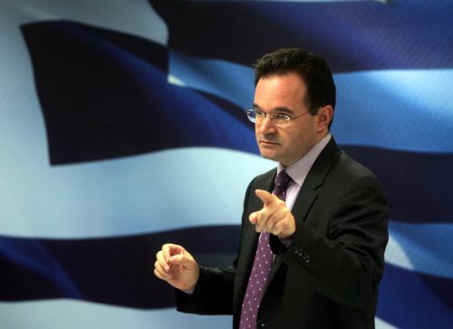 Δίκαιο έκτακτης ανάγκης χαρακτηρίζει το ΥΠΟΙΚ το μνημόνιο απέναντι στις προσφυγές