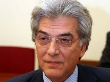 Επίσημη διάψευση από τη ΔΕΗ της φημολογίας περί παραίτησης του Αρθούρου Ζερβού