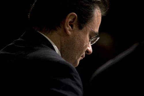 Στο Λονδίνο για επαφές με Έλληνες τραπεζίτες Γ.Παπακωνσταντίνου