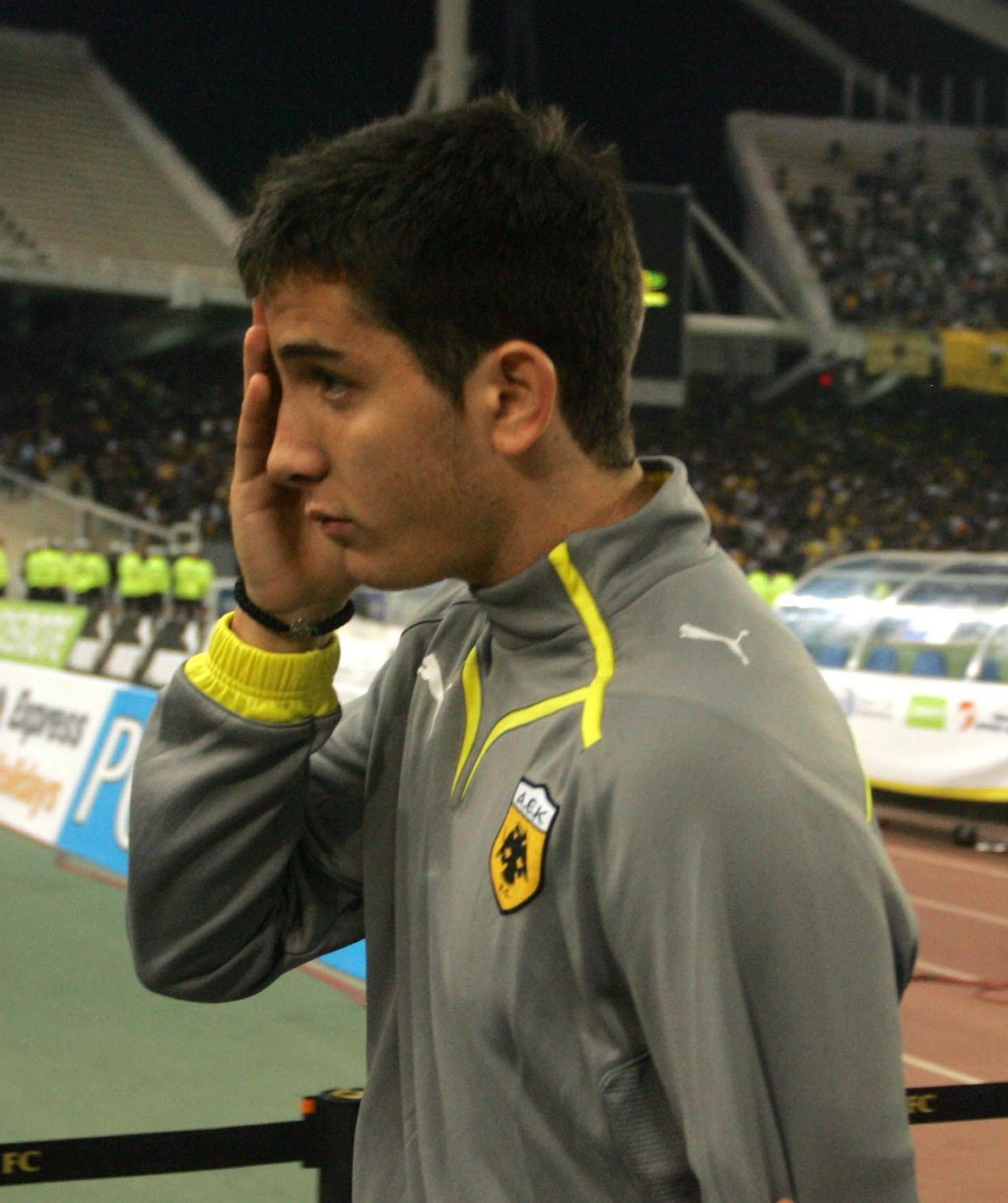 Νίκη της ΑΕΚ με δικό του γκολ θελει ο Μανωλάς που θα μαρκάρει… Μιραλάς